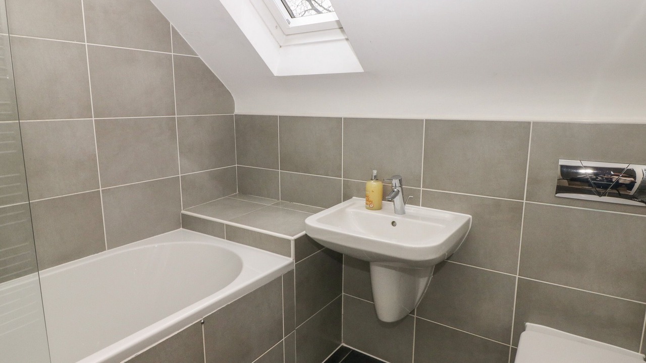 Photo of Others in Farley