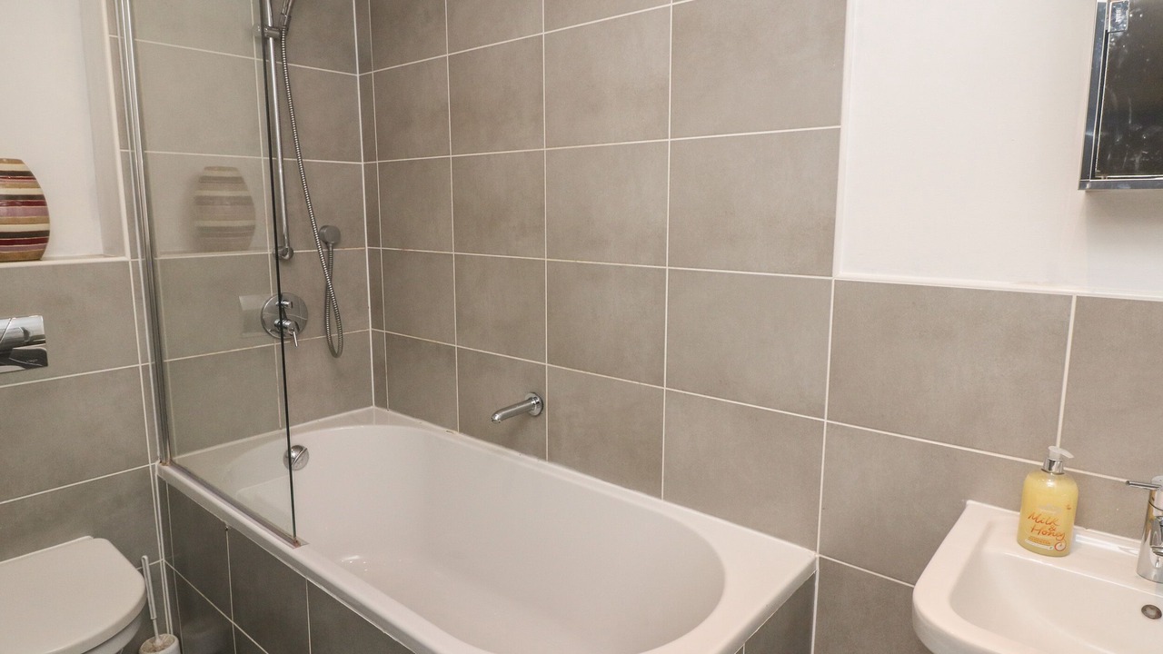 Photo of Others in Farley