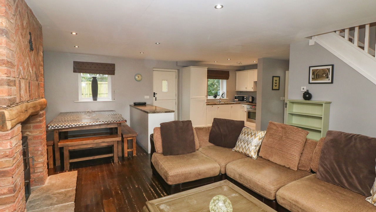 Photo of Others in Farley