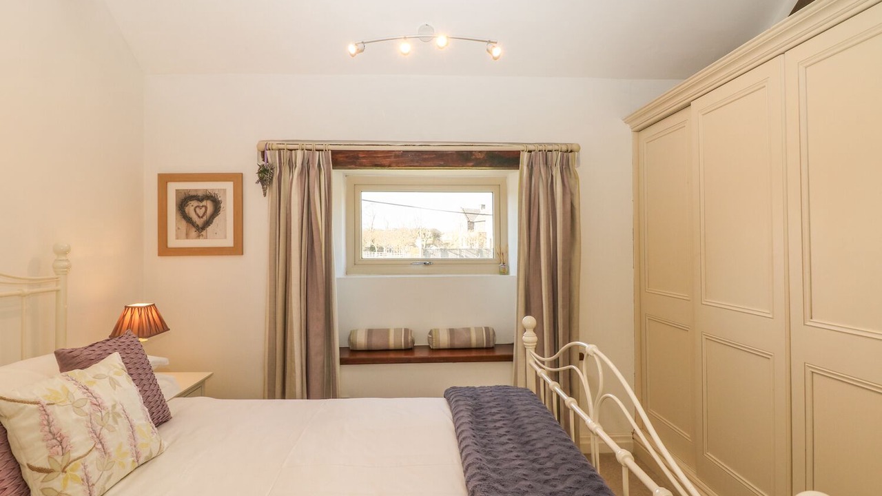 Photo of Others in Millhouse Green