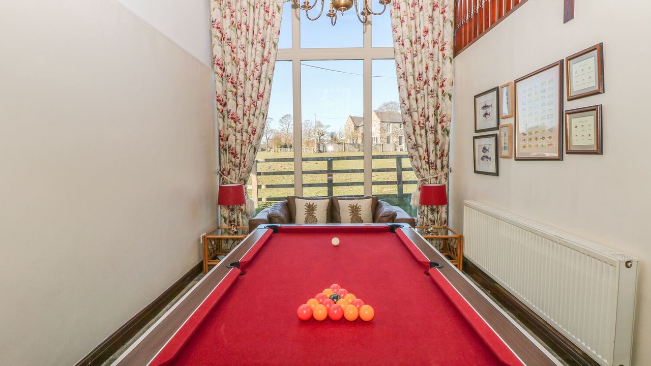 Photo of Bedroom in Millhouse Green