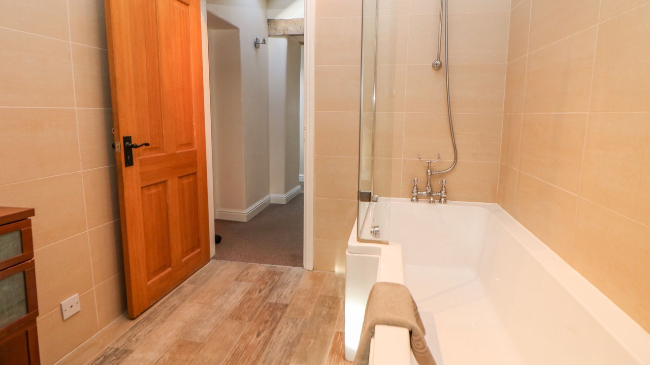 Photo of Others in Totley