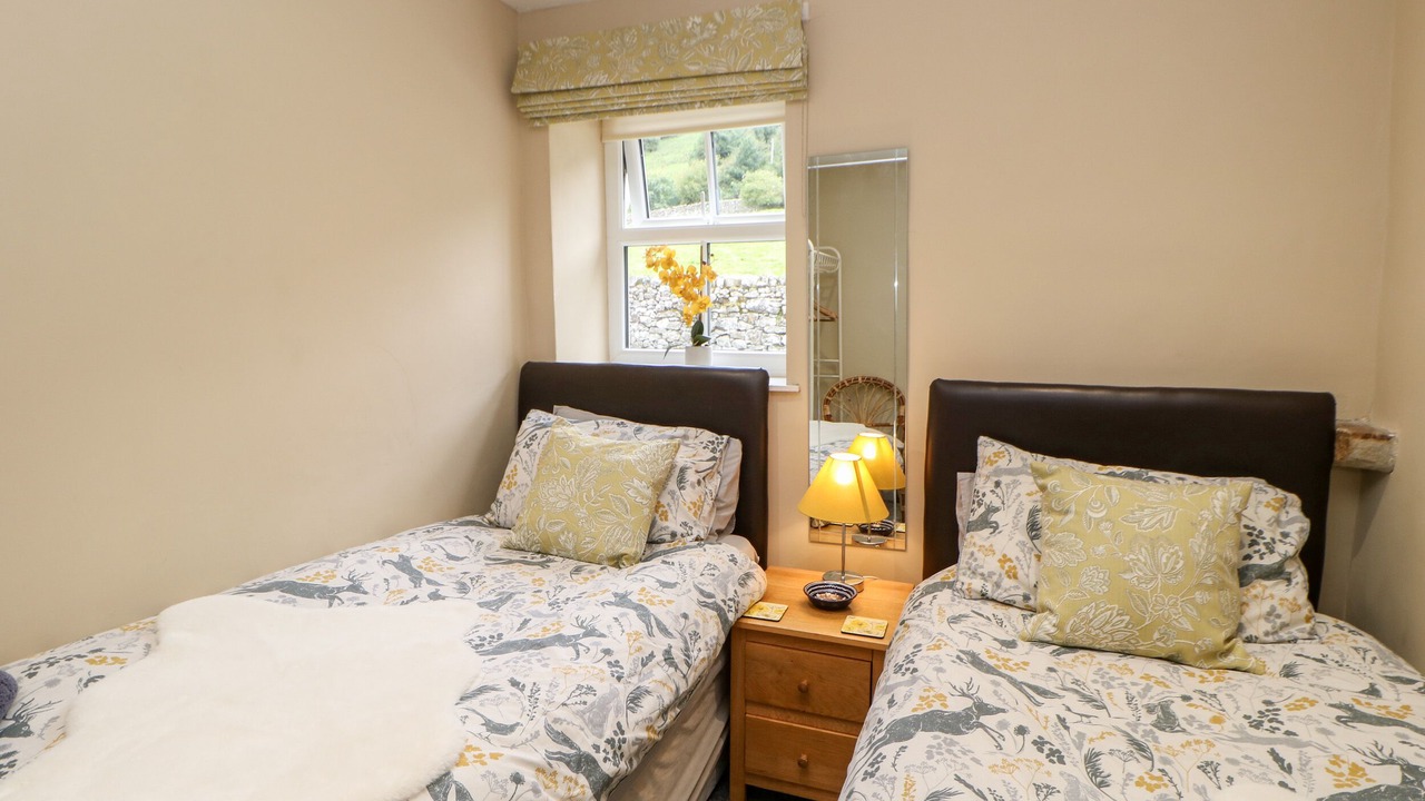 Photo of Others in Feetham