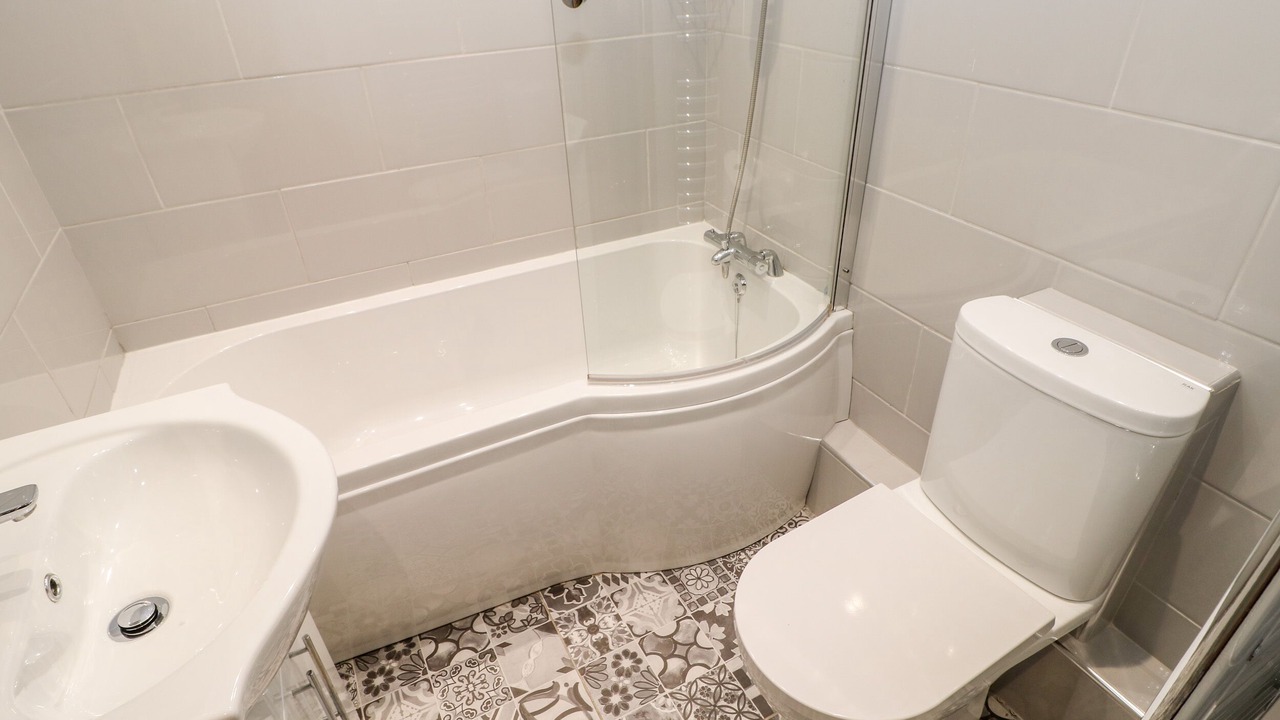 Photo of Others in Feetham