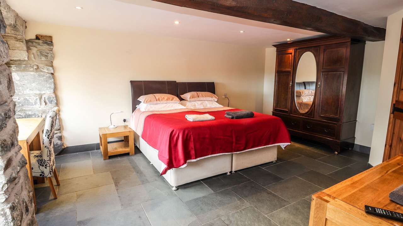 Photo of Others in Ruthin