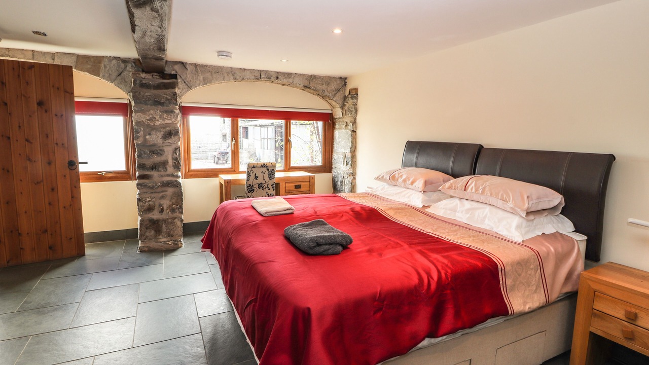 Photo of Others in Ruthin