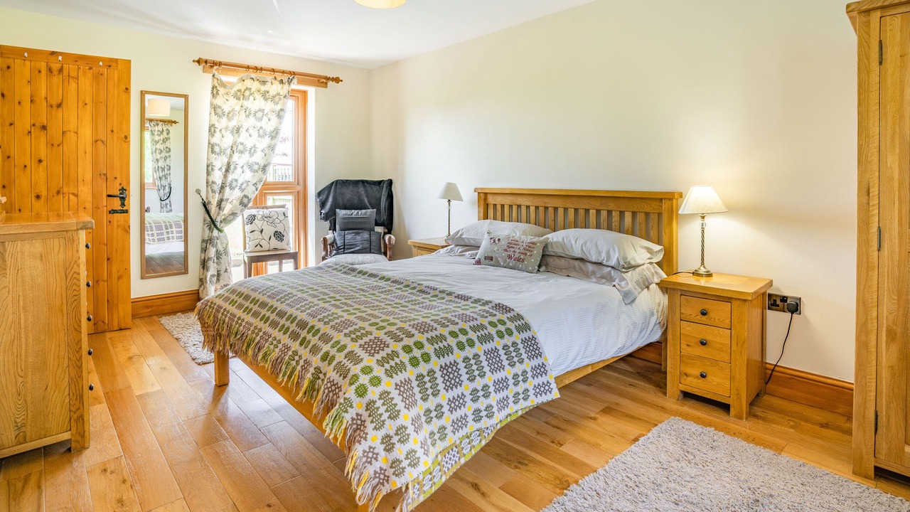 Photo of Bedroom in Llanedy