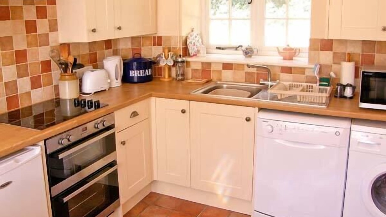 Photo of Kitchen in Haselbury Plucknett