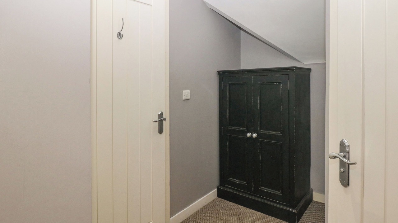 Photo of Others in Farley