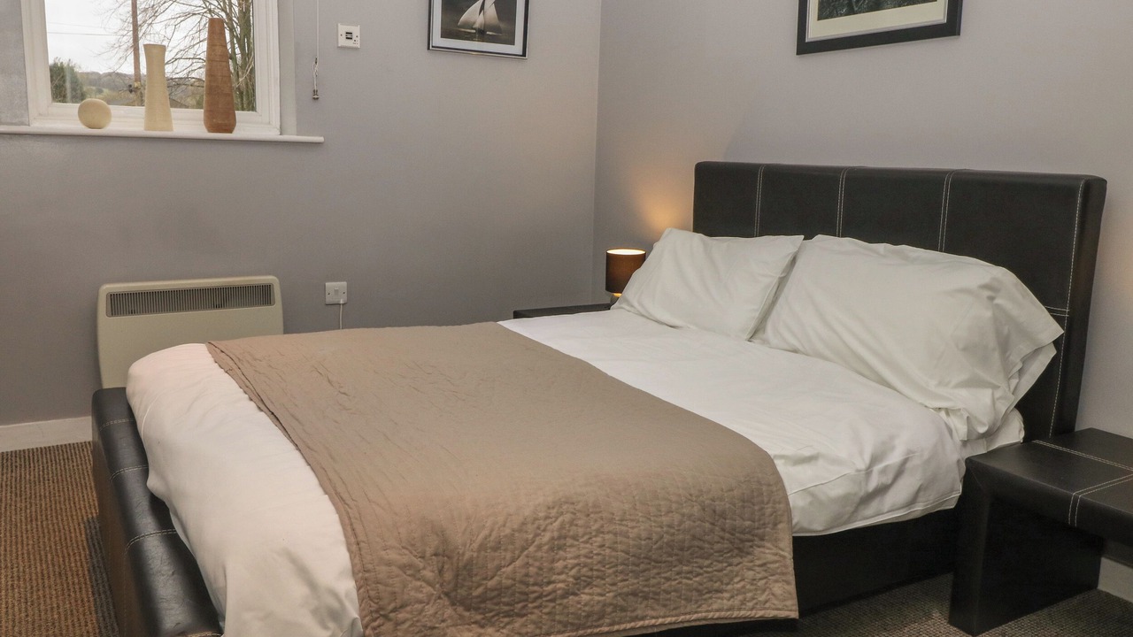 Photo of Others in Farley