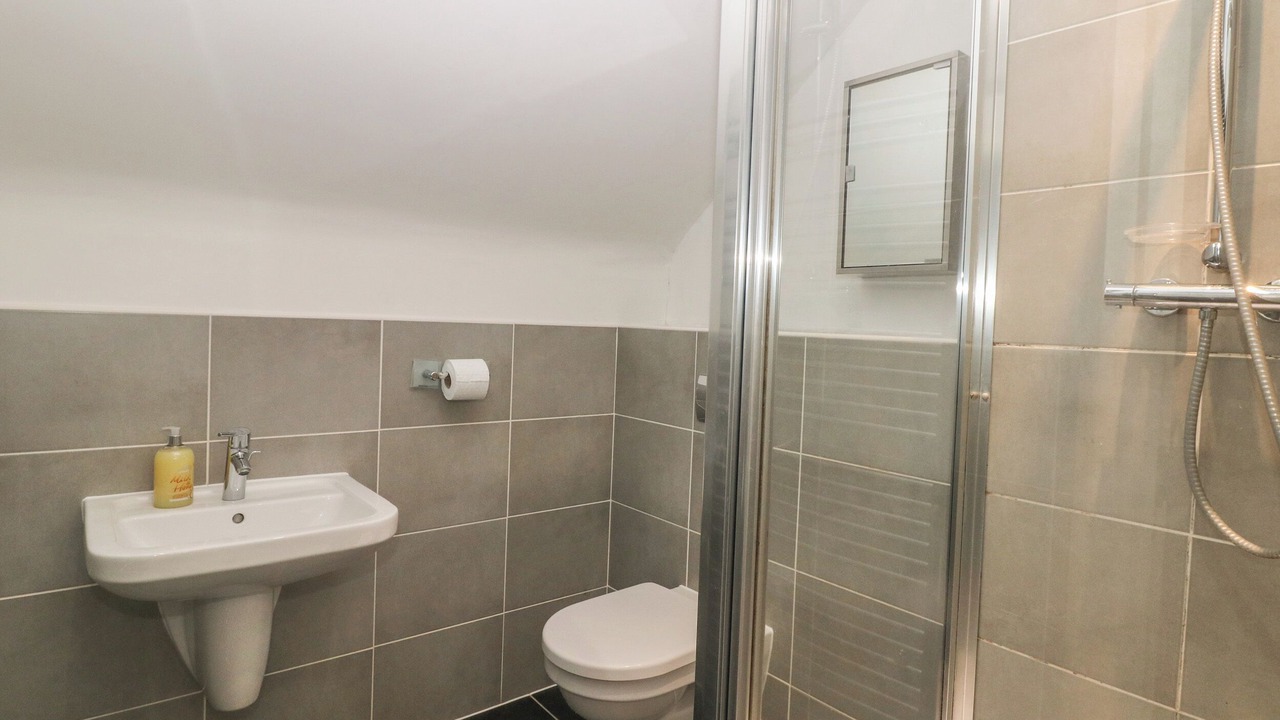 Photo of Others in Farley