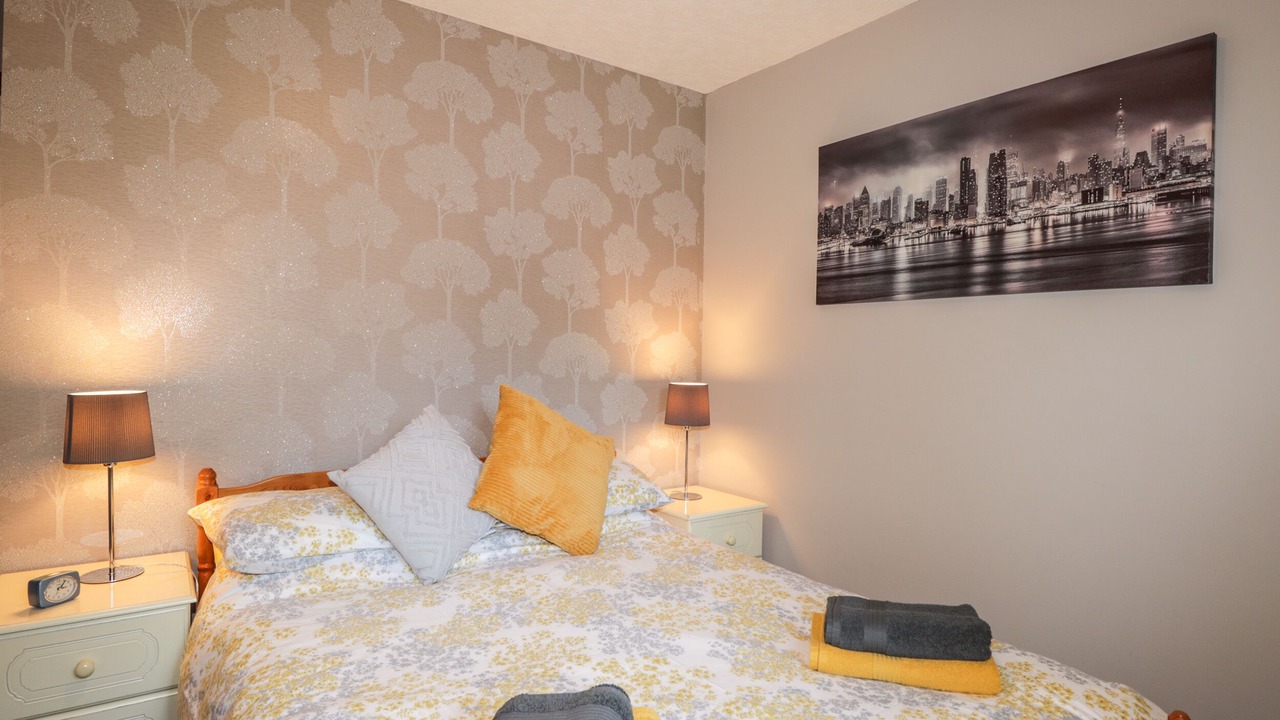 Photo of Others in Heights of Achterneed