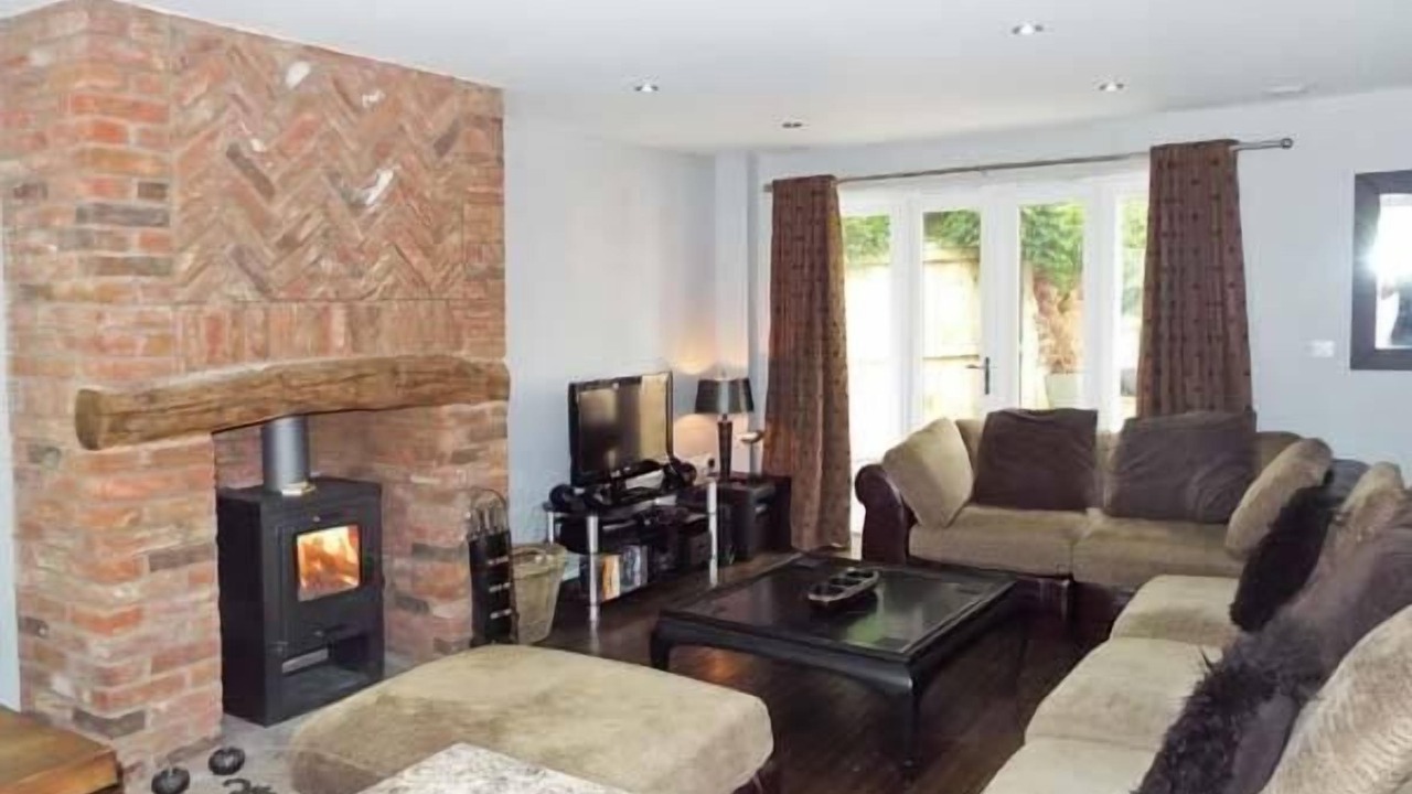 Photo of Others in Farley