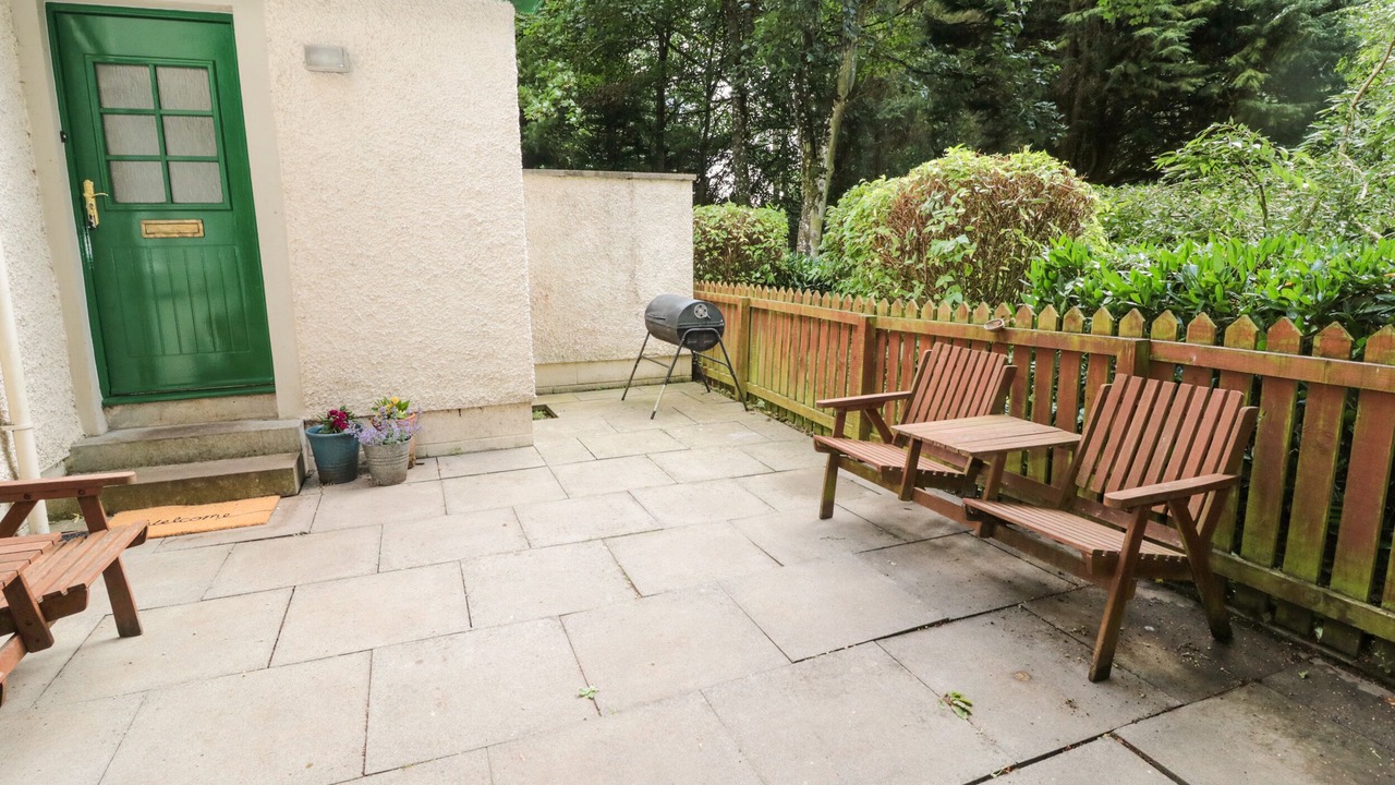 Photo of Others in Duns