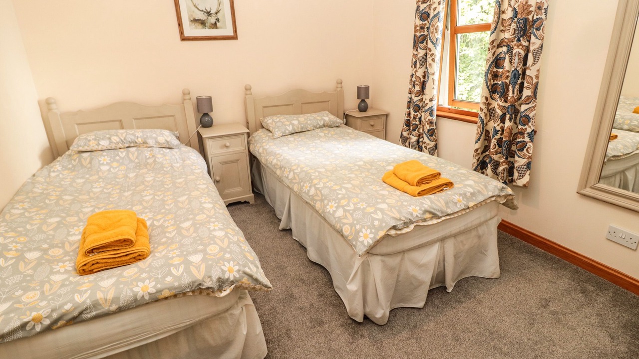 Photo of Others in Duns