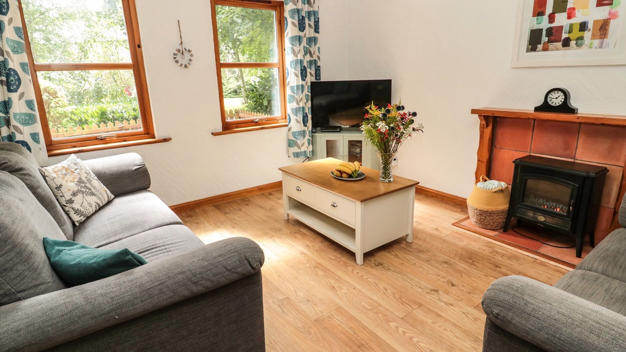 Photo of Others in Duns