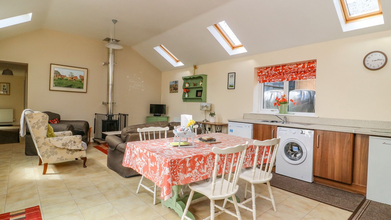 Photo of Others in Ryther