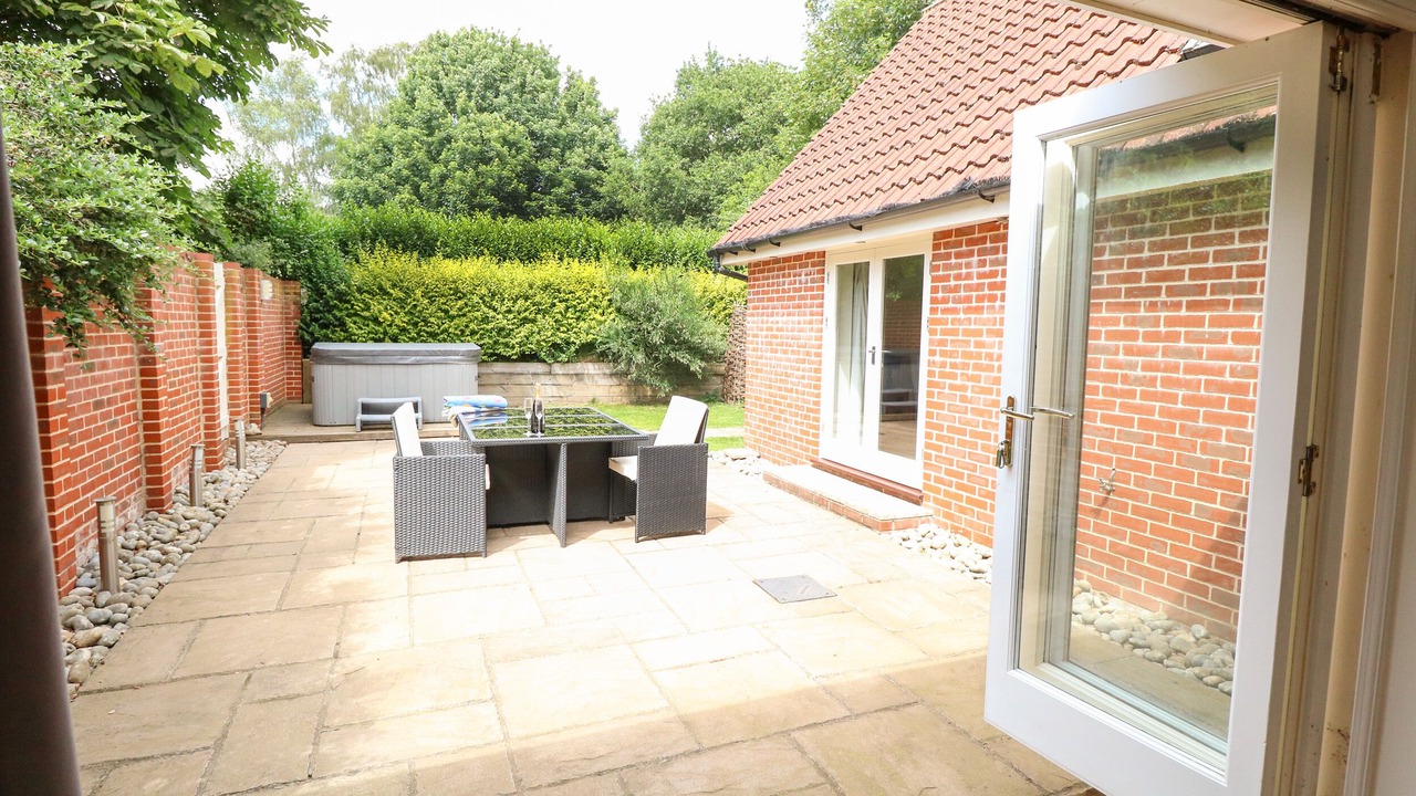 Photo of Others in Crostwick