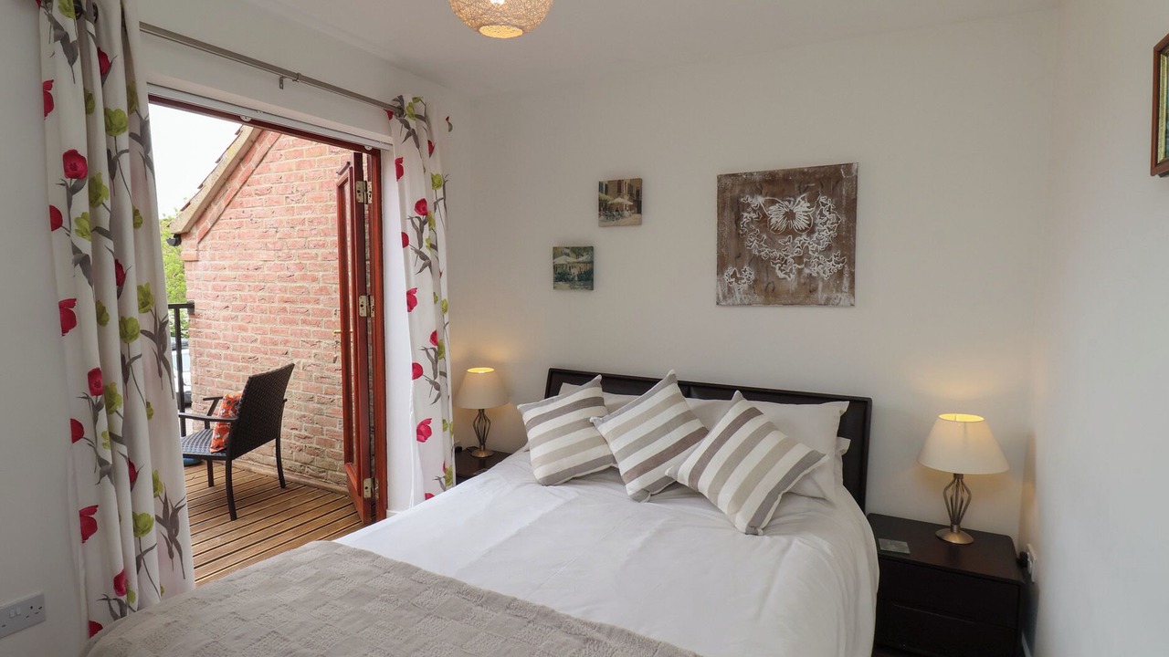 Photo of Others in Ruswarp