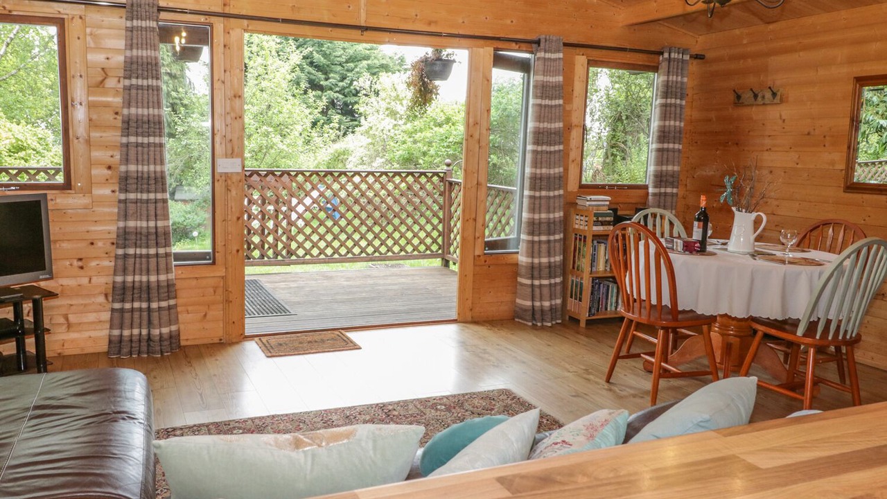 Photo of Others in Henryd