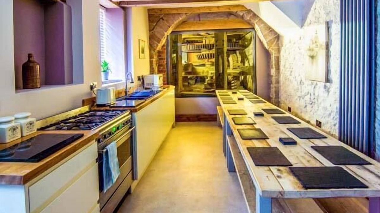 Photo of Others in Cromford