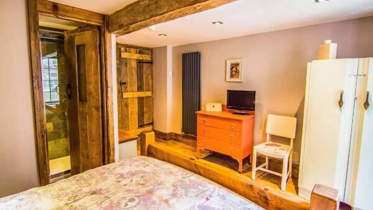 Photo of Others in Cromford