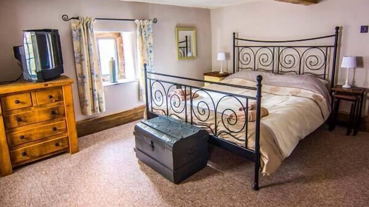 Photo of Others in Cromford