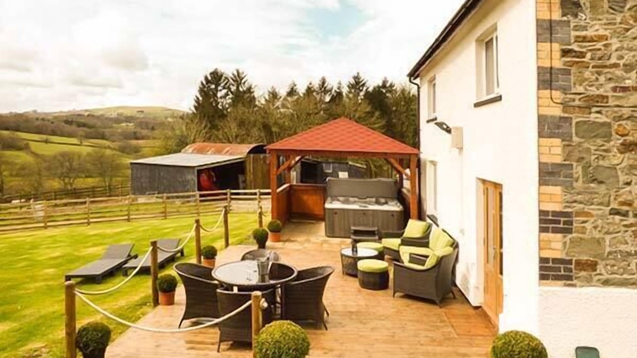 Photo of Patio Balcony in Llandrindod Wells