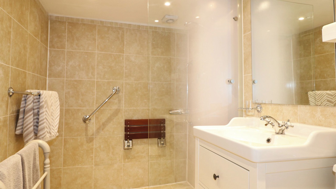 Photo of Bathroom in Fontwell