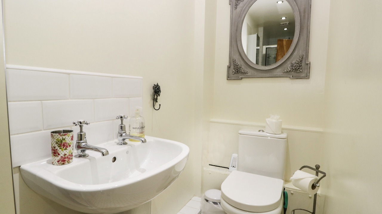 Photo of Others in Cark