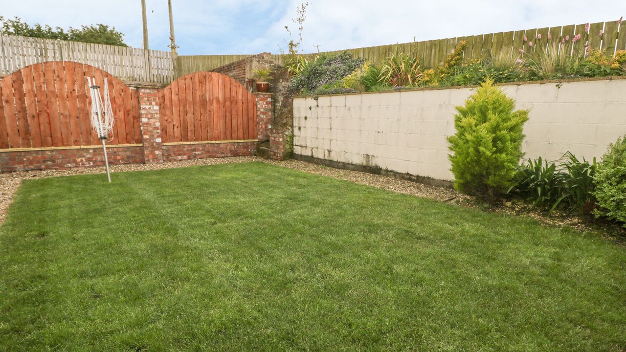 Photo of Others in Buckton