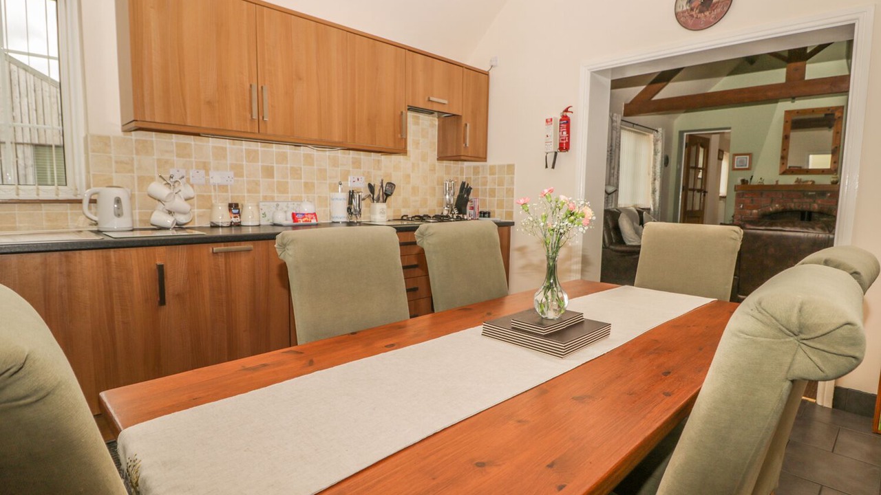 Photo of Others in Buckton