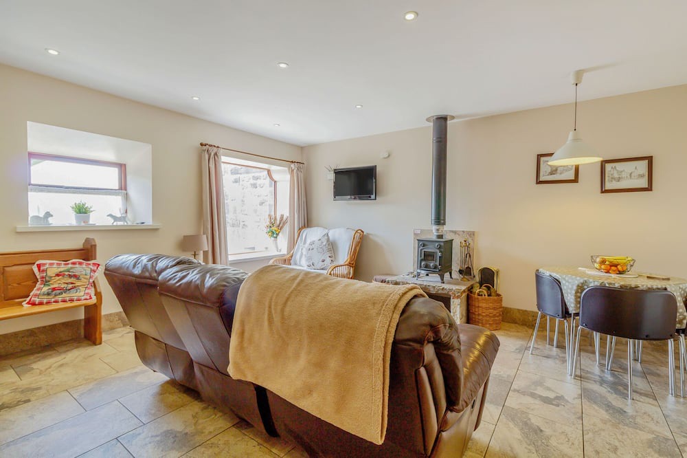 Photo of Bedroom in Diggle