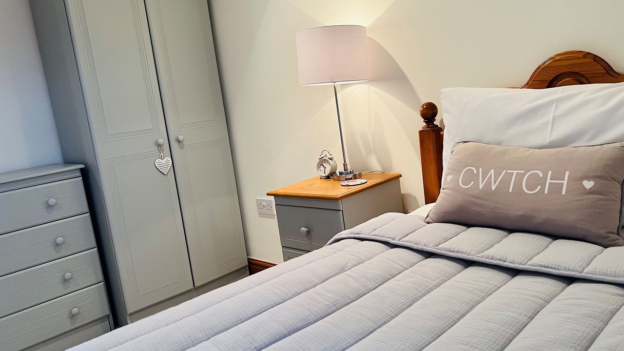 Photo of Bedroom in Lampeter