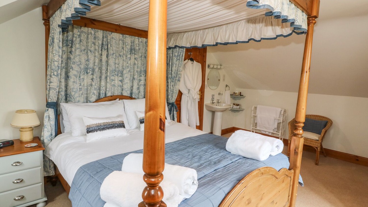 Photo of Others in Lampeter