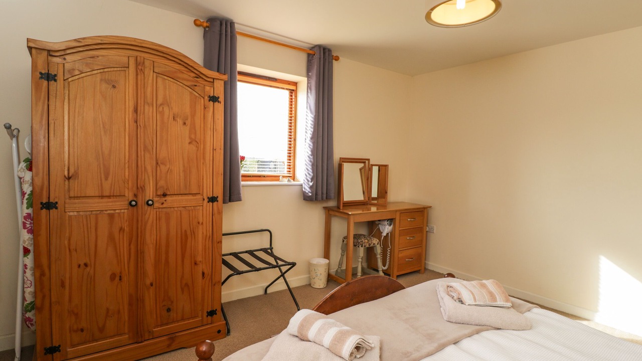 Photo of Others in Hook