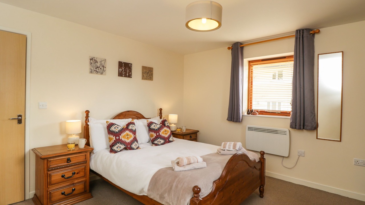 Photo of Bedroom in Hook