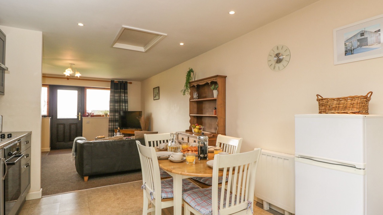 Photo of Others in Hook