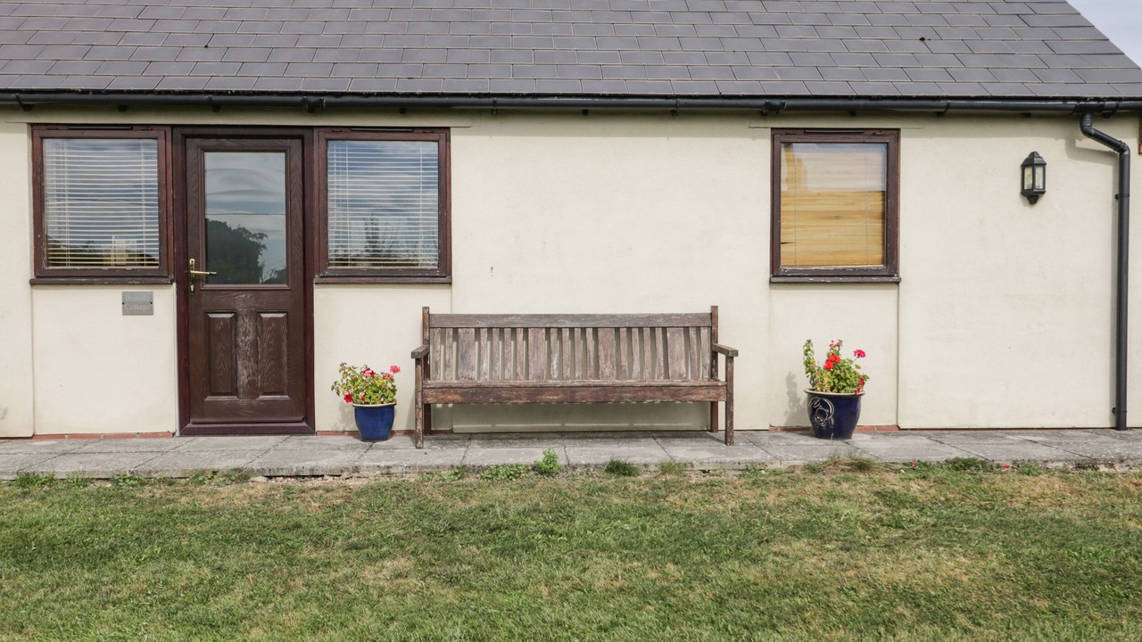 Photo of Outdoor in Hook