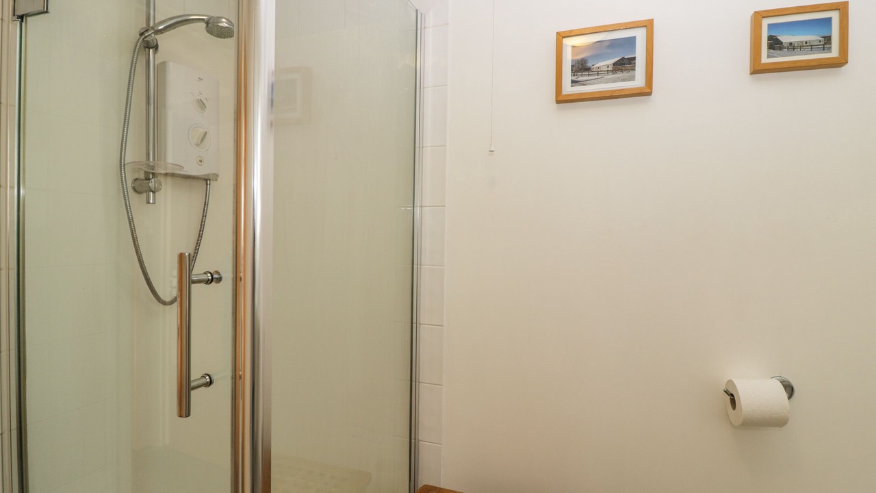 Photo of Others in Hook