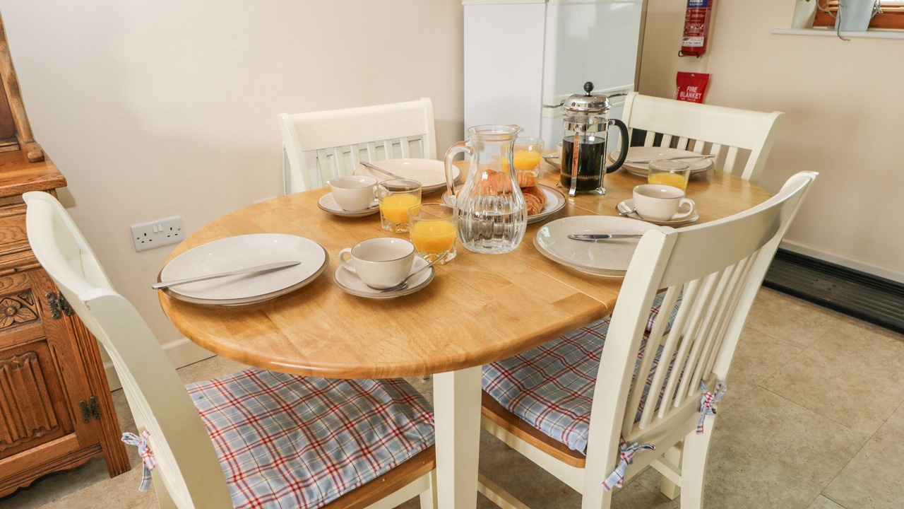 Photo of Others in Hook