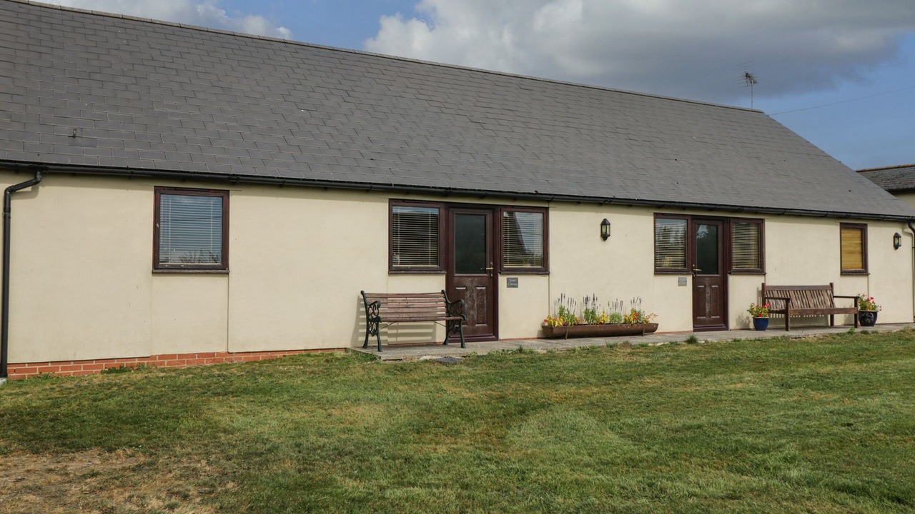 Photo of Outdoor in Hook