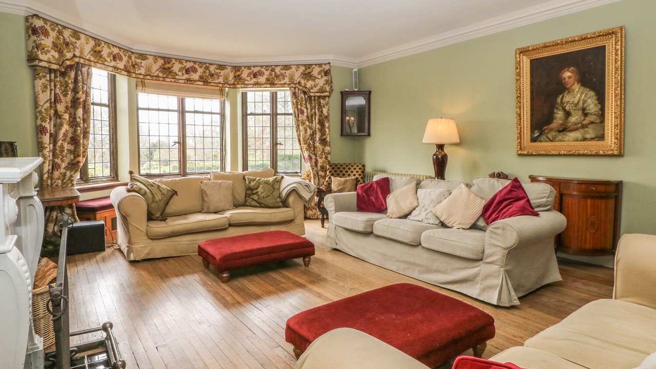 Photo of Others in Chiddingstone Hoath