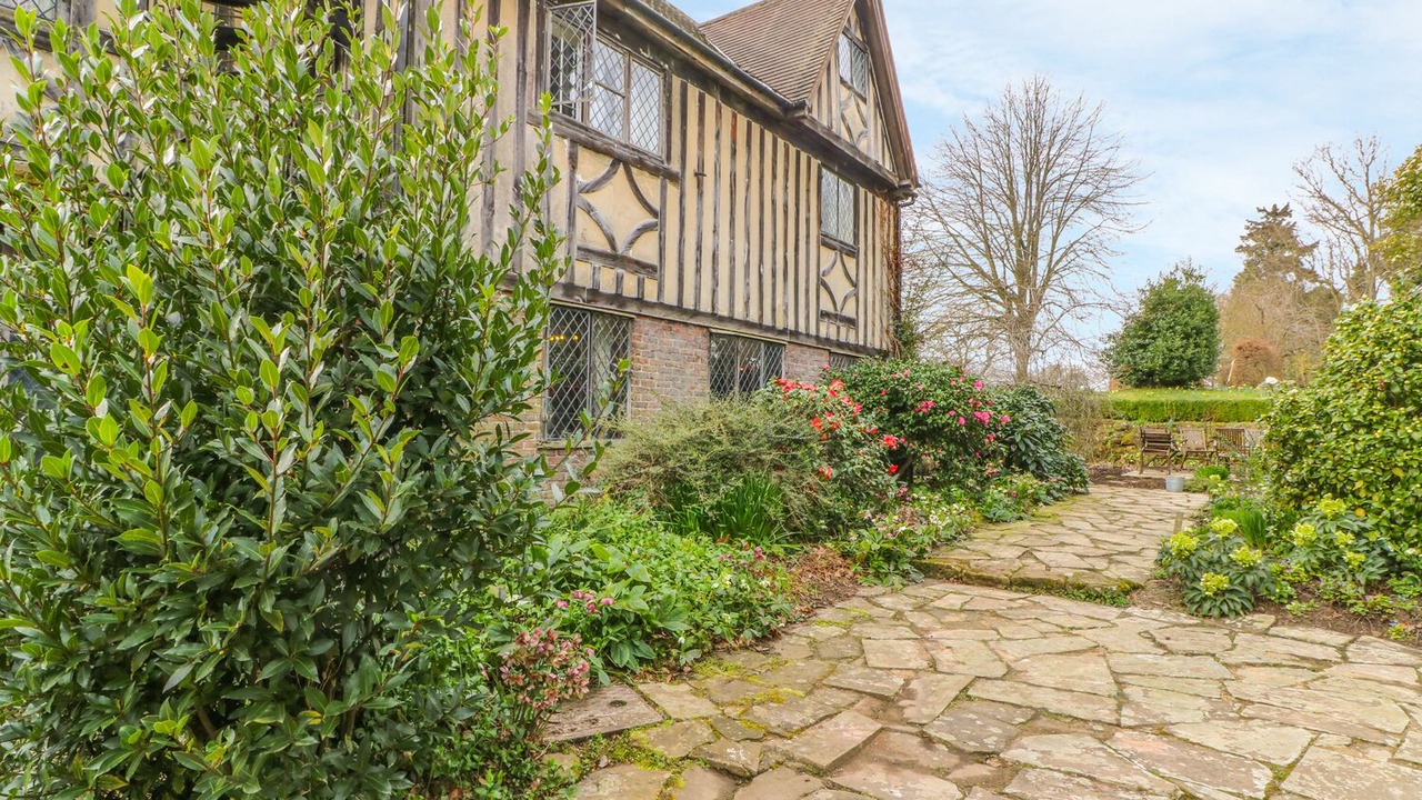 Photo of Others in Chiddingstone Hoath