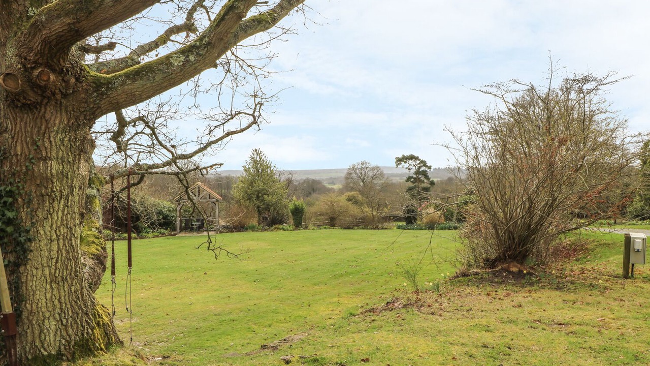 Photo of Others in Chiddingstone Hoath