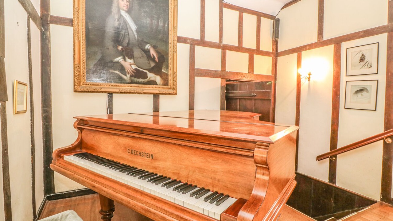 Photo of Others in Chiddingstone Hoath