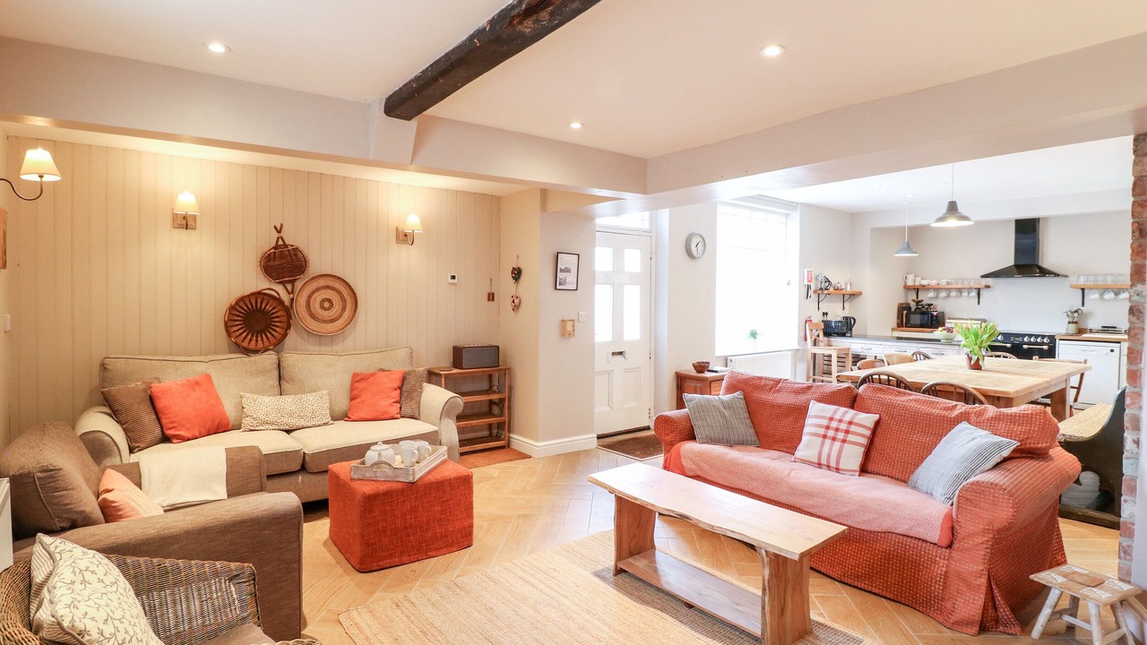 Photo of Livingroom in Parwich