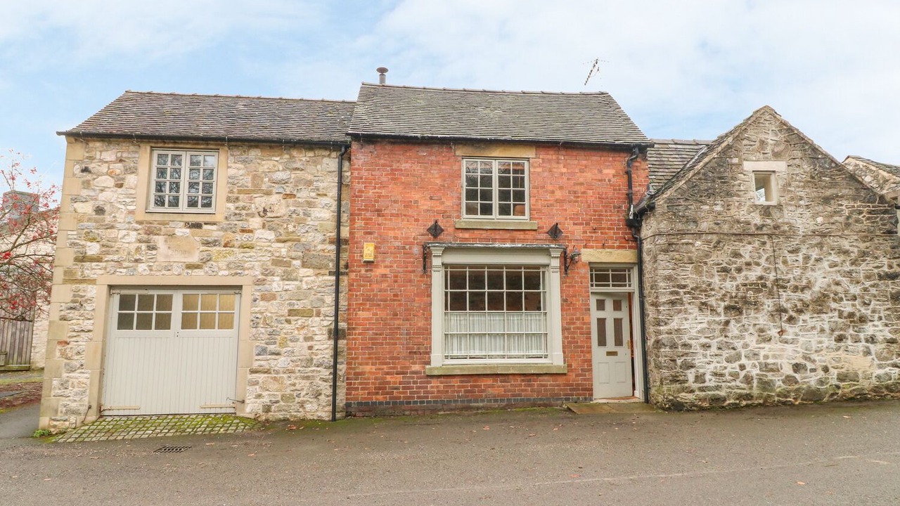 Photo of Outdoor in Parwich