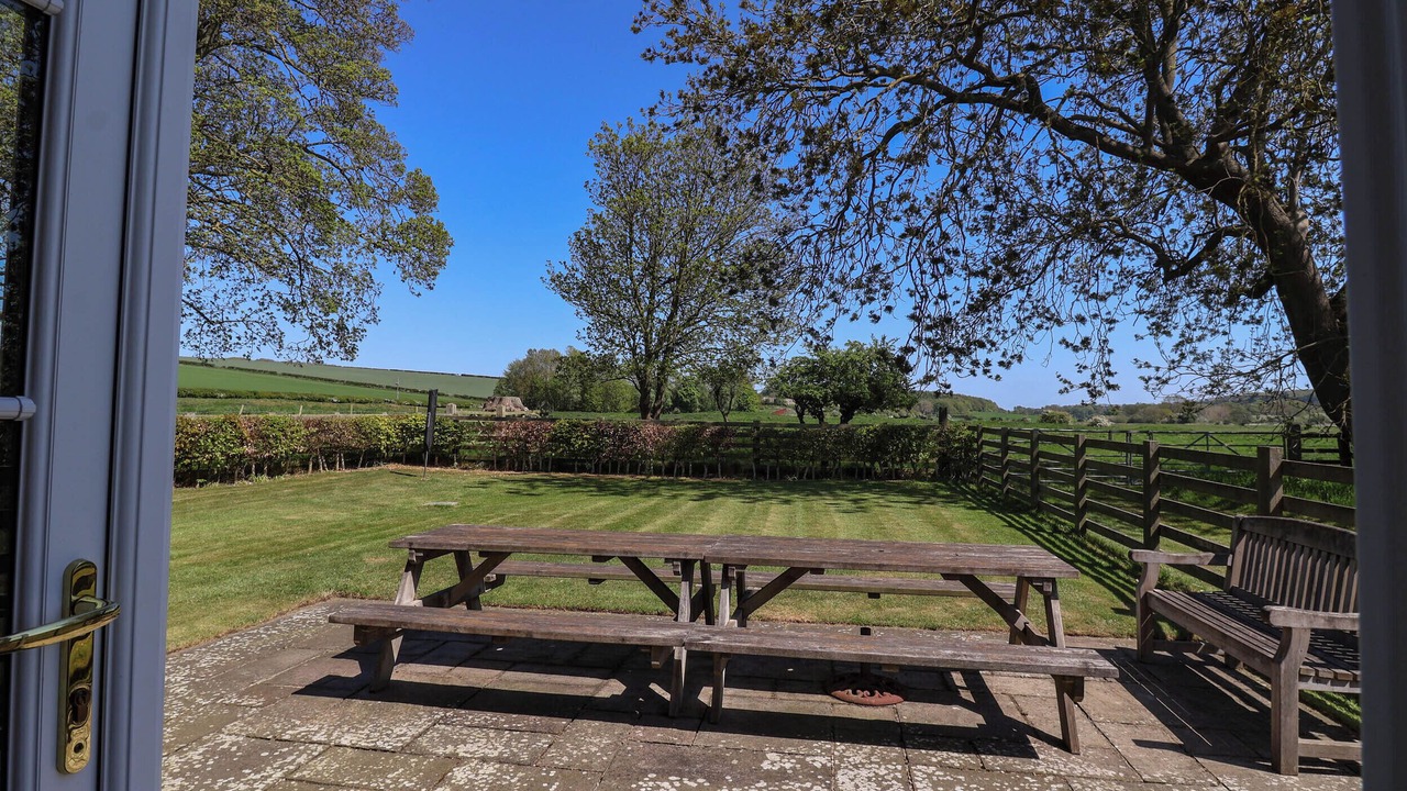 Photo of Outdoor in Buckton