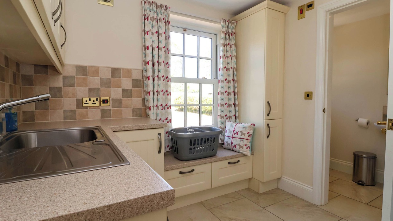 Photo of Others in Buckton